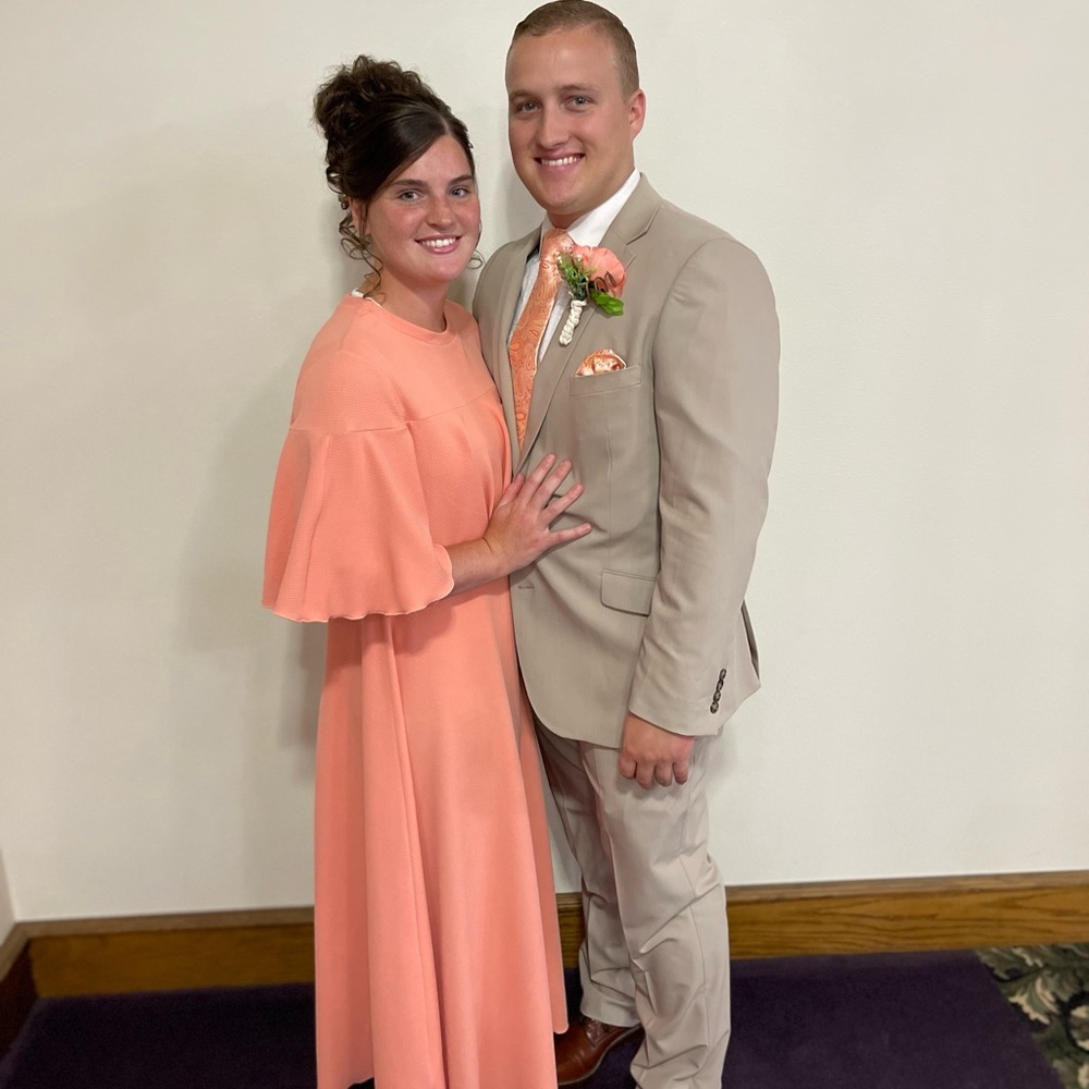 Dress - Picture 3 of 3